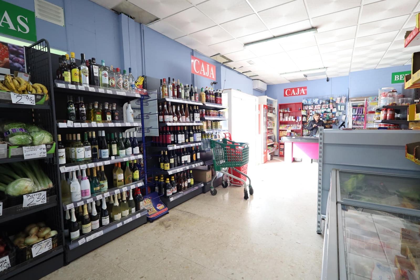 Local Commercial à louer à Benalmadena - 1 250 € (Ref: 9773197)