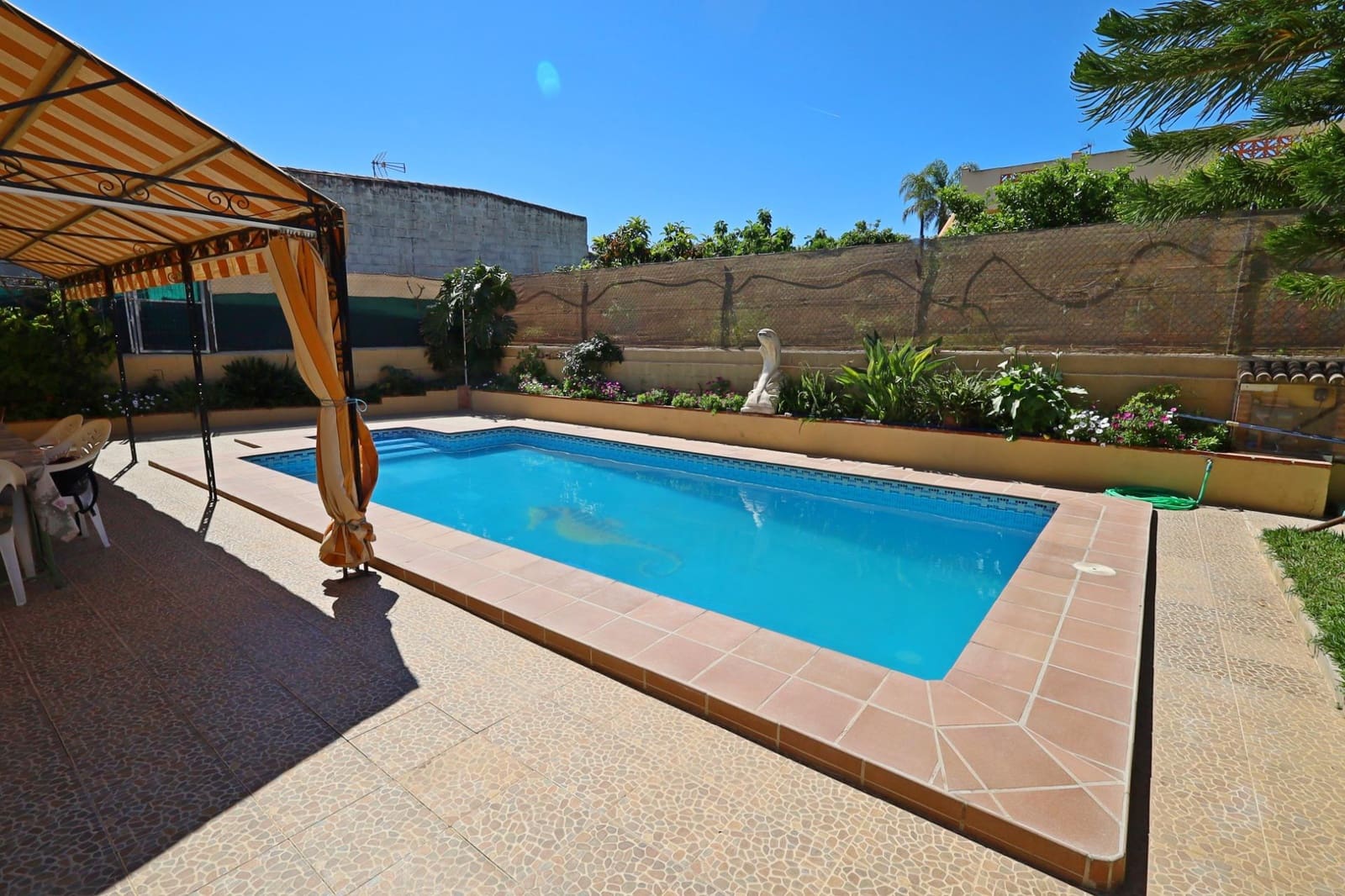 5 camera da letto Villa in vendita in Alhaurin de la Torre con piscina garage - 570.000 € (Rif: 9778287)