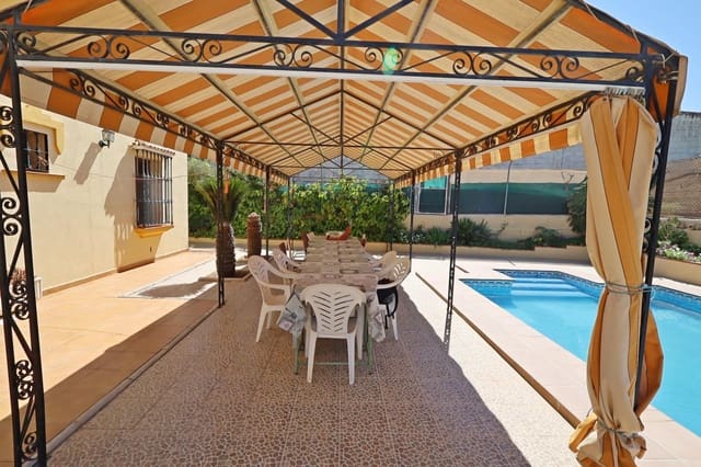 5 sypialnia Willa na sprzedaż w Alhaurín de la Torre z basenem garażem - 570 000 € (Ref: 9794804)