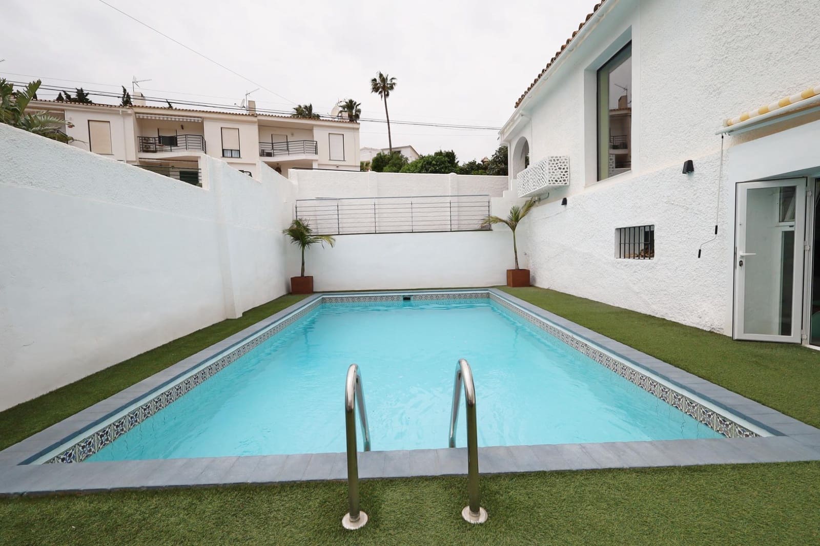 3 Zimmer Villa zu verkaufen in Benalmadena mit Pool Garage - 773.000 € (Ref: 9794805)