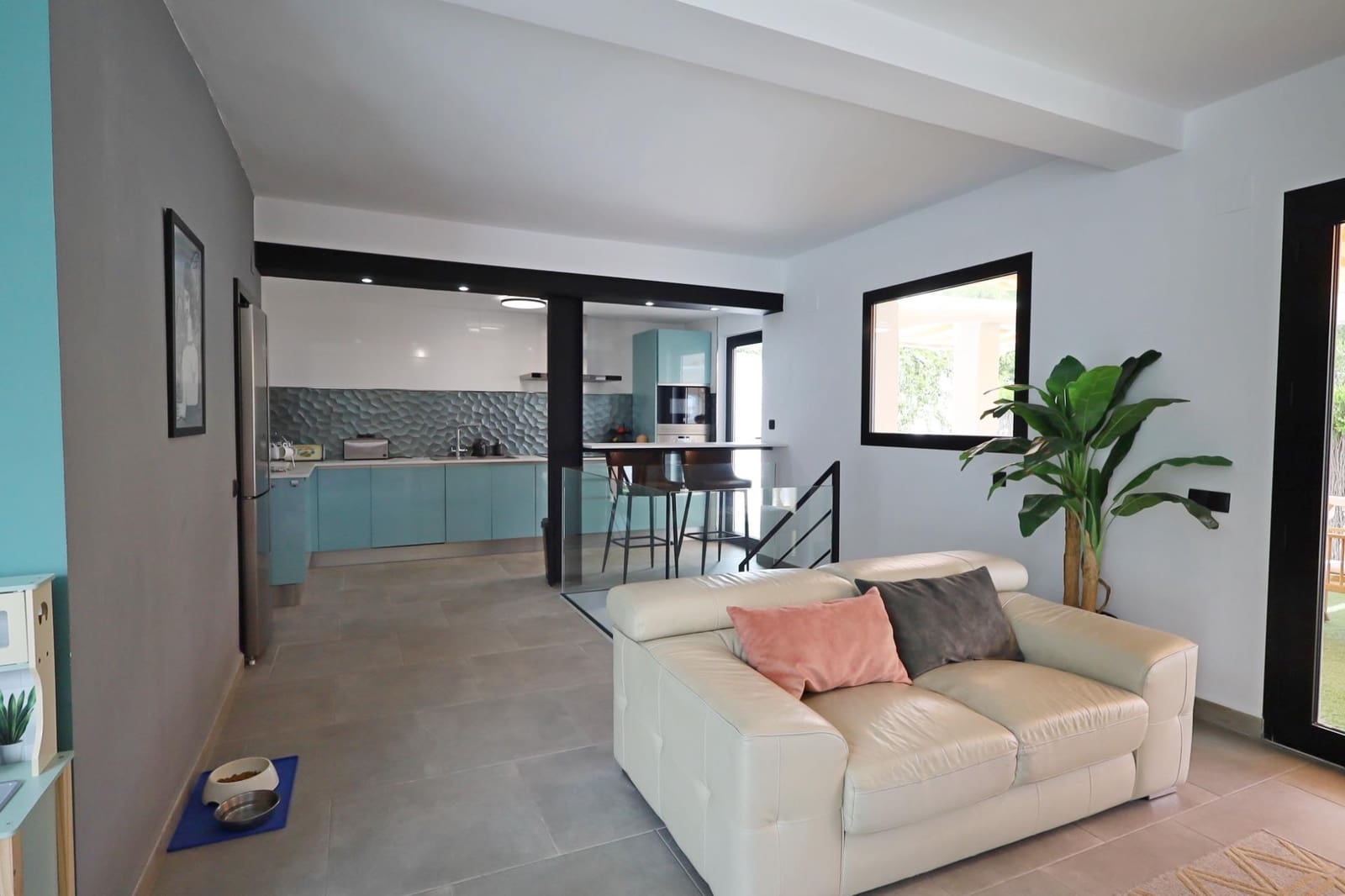 3 bedroom Villa for sale in Benalmadena with pool garage - € 773,000 (Ref: 9794805)