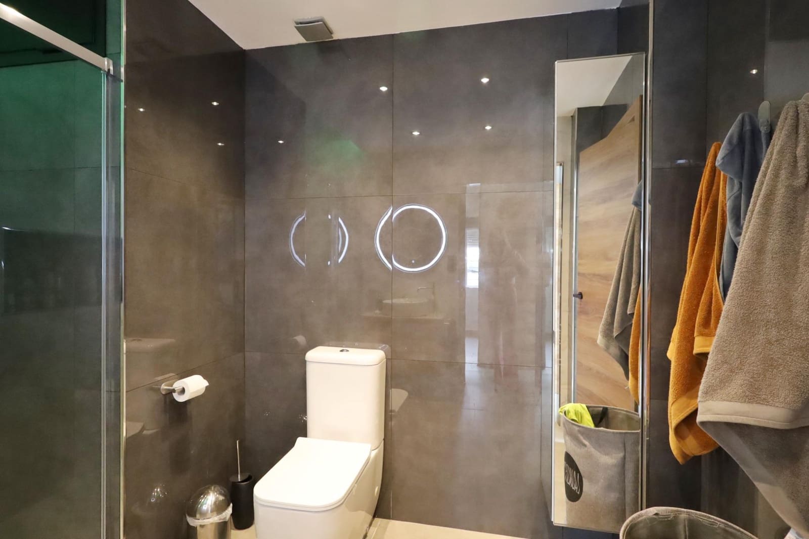 3 bedroom Villa for sale in Benalmadena with pool garage - € 773,000 (Ref: 9794805)