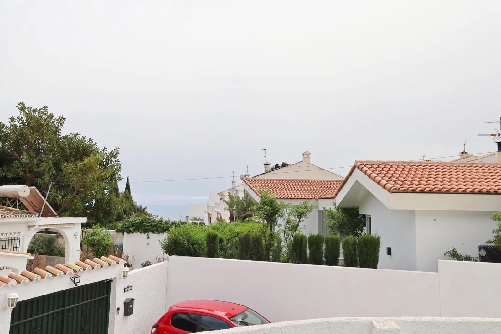 3 bedroom Villa for sale in Benalmadena with pool garage - € 773,000 (Ref: 9794805)