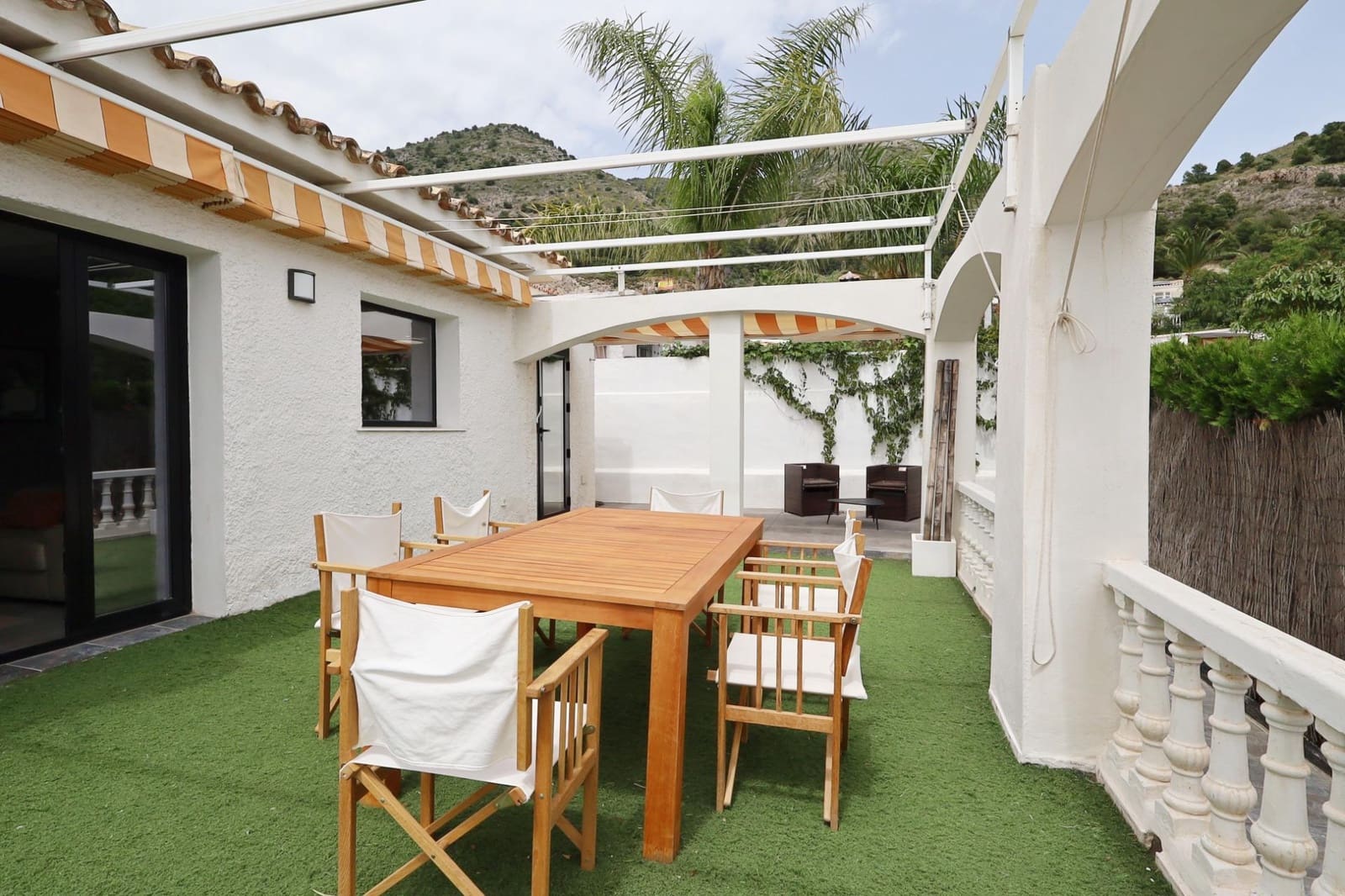 3 bedroom Villa for sale in Benalmadena with pool garage - € 773,000 (Ref: 9794805)