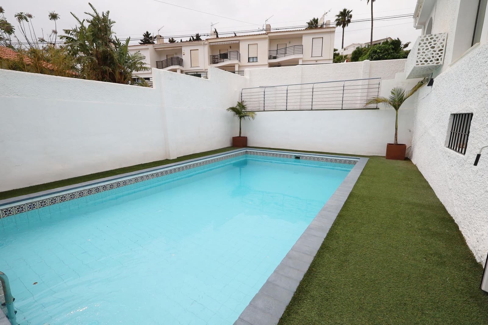 3 bedroom Villa for sale in Benalmadena with pool garage - € 773,000 (Ref: 9794805)