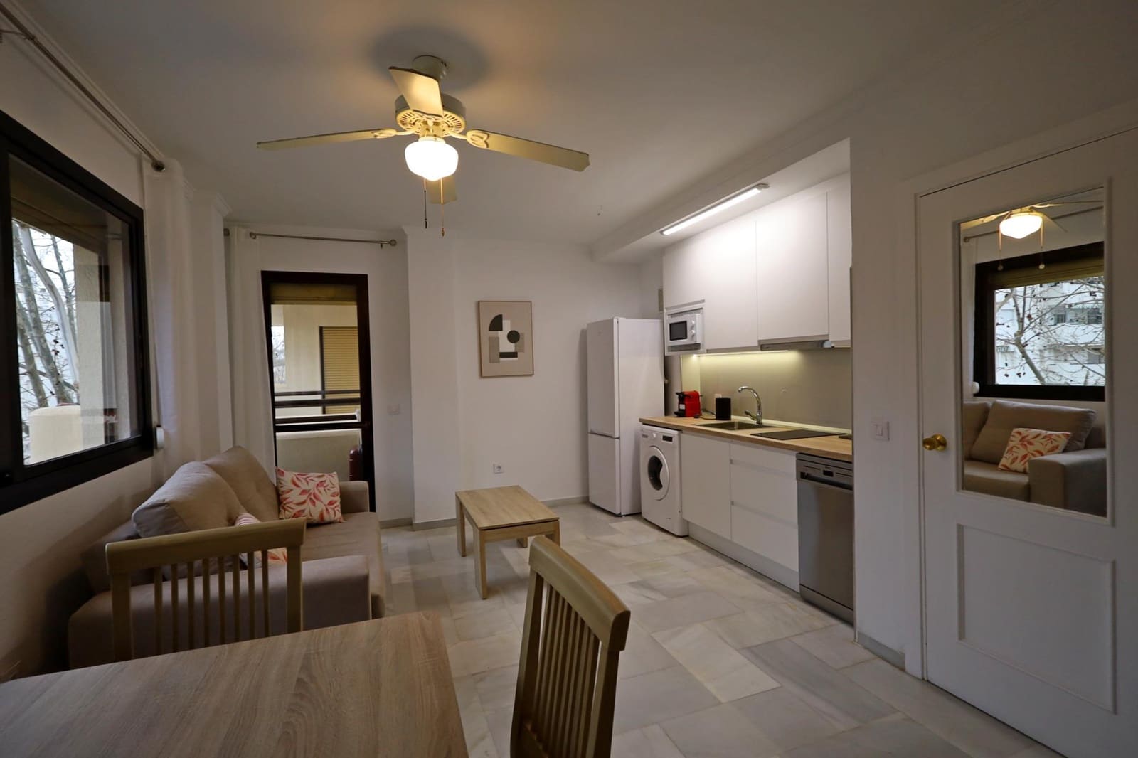 1 sovrum Lägenhet att hyra i Torremolinos med pool - 1 250 € (Ref: 9818014)