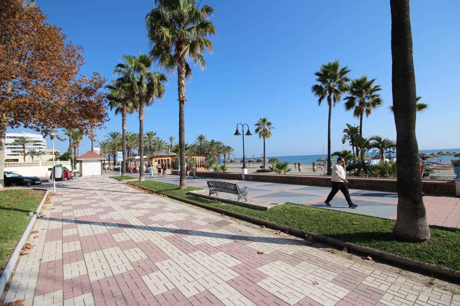 1 sovrum Lägenhet att hyra i Torremolinos med pool - 1 250 € (Ref: 9818014)