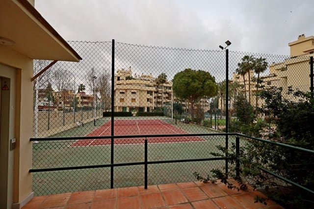 1 sovrum Lägenhet att hyra i Torremolinos med pool - 1 250 € (Ref: 9818014)