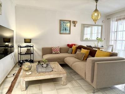 1 slaapkamer Appartement te koop in Mijas Golf met zwembad - € 209.000 (Ref: 9825395)