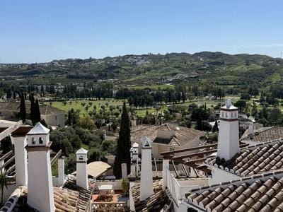 1 slaapkamer Appartement te koop in Mijas Golf met zwembad - € 209.000 (Ref: 9825395)