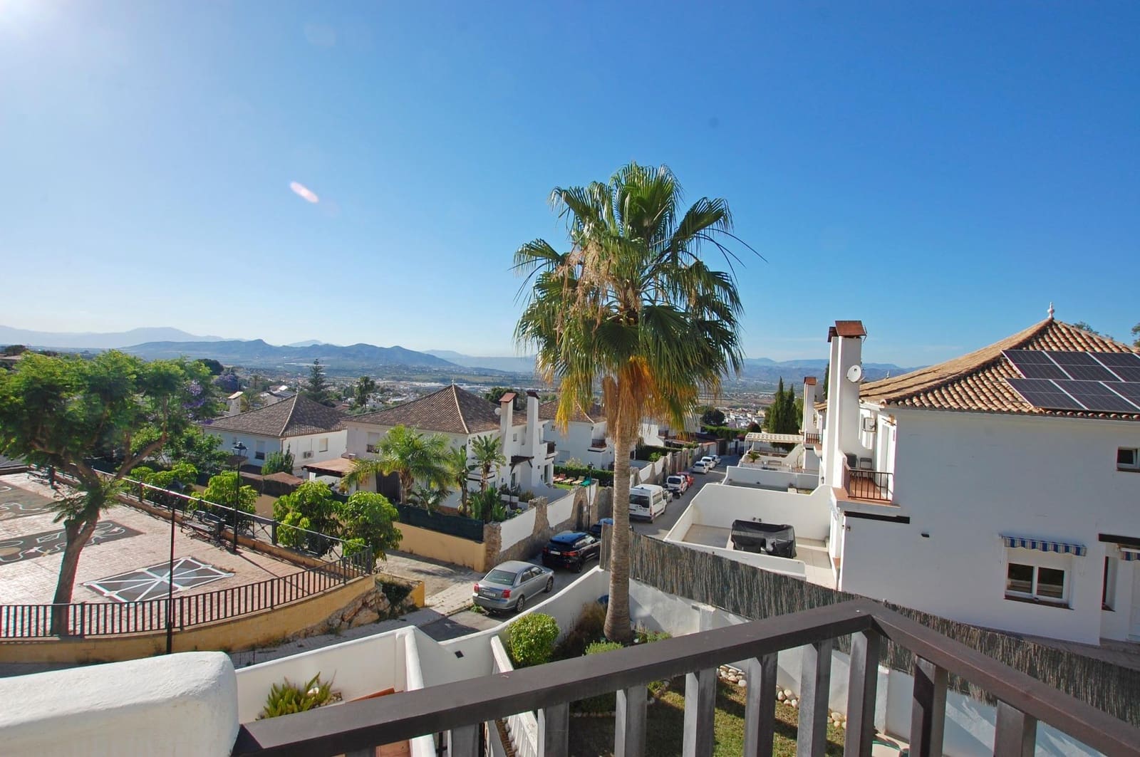 3 bedroom Villa for rent in Alhaurin de la Torre with pool garage - € 2,700 (Ref: 9840383)