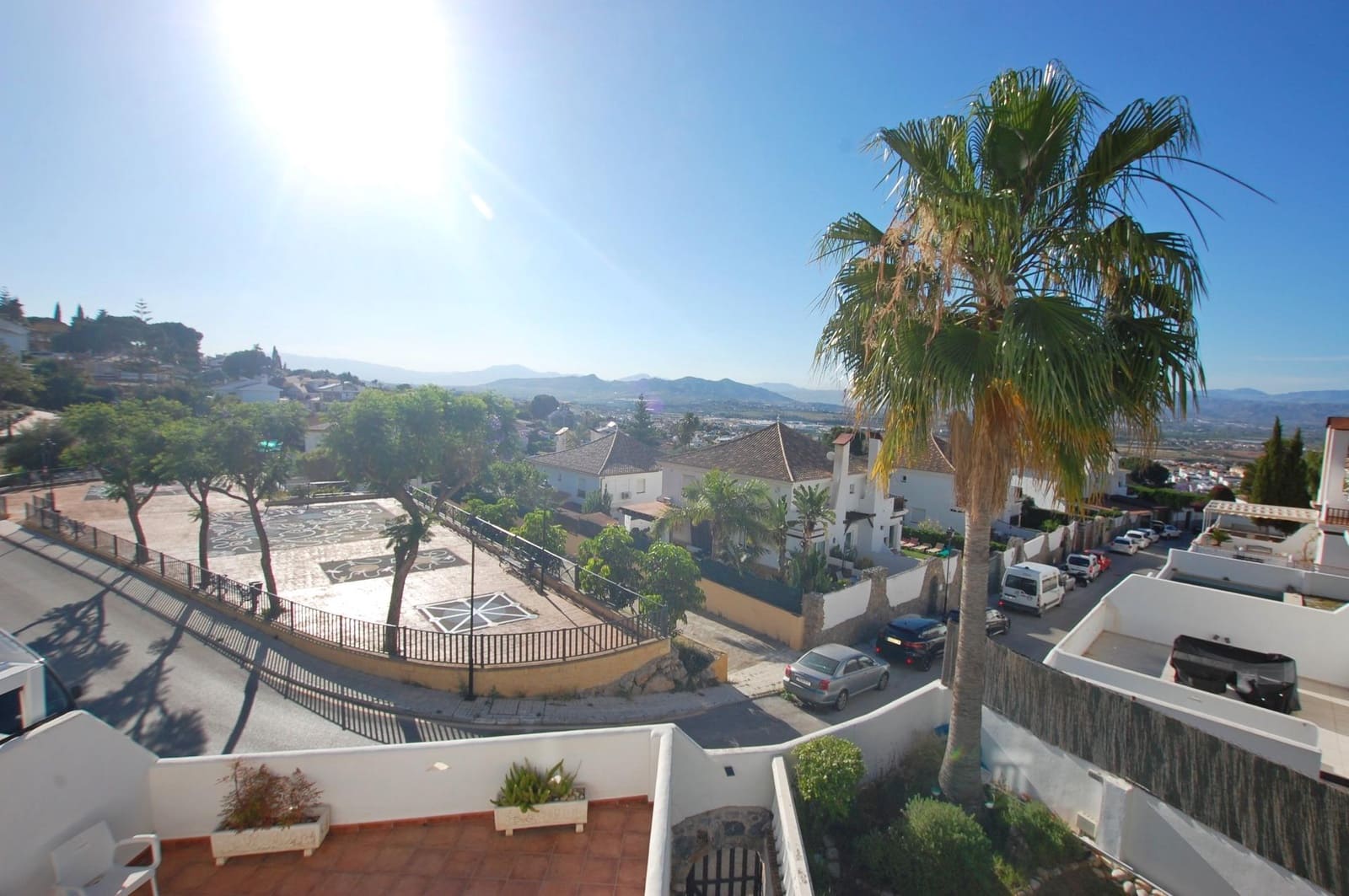 3 bedroom Villa for rent in Alhaurin de la Torre with pool garage - € 2,700 (Ref: 9840383)