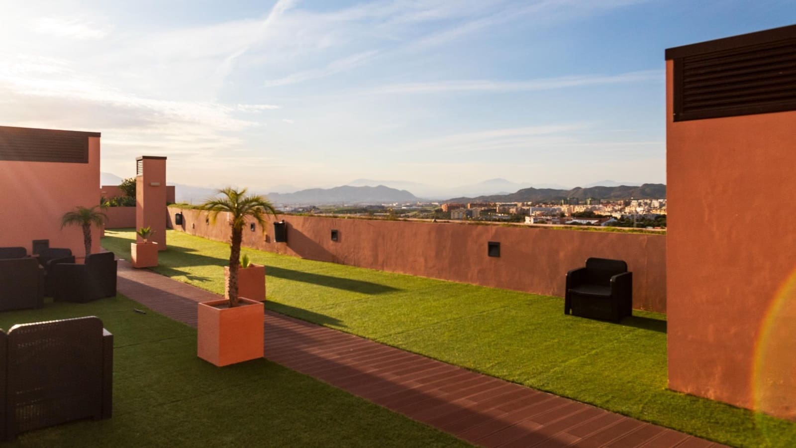 4 sypialnia Penthouse na sprzedaż w Miasto Malaga z basenem garażem - 950 000 € (Ref: 9843622)