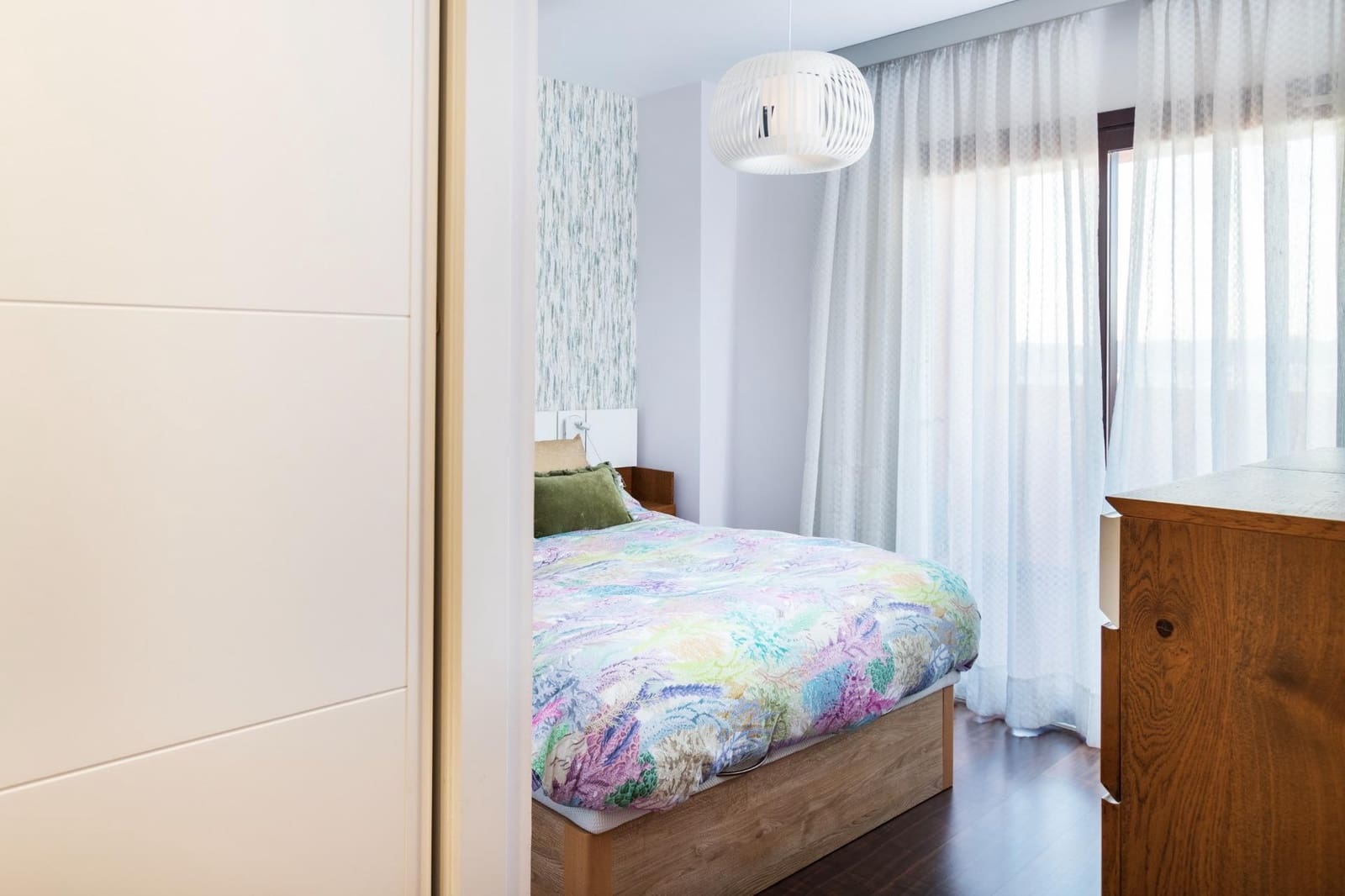 4 sypialnia Penthouse na sprzedaż w Miasto Malaga z basenem garażem - 950 000 € (Ref: 9843622)