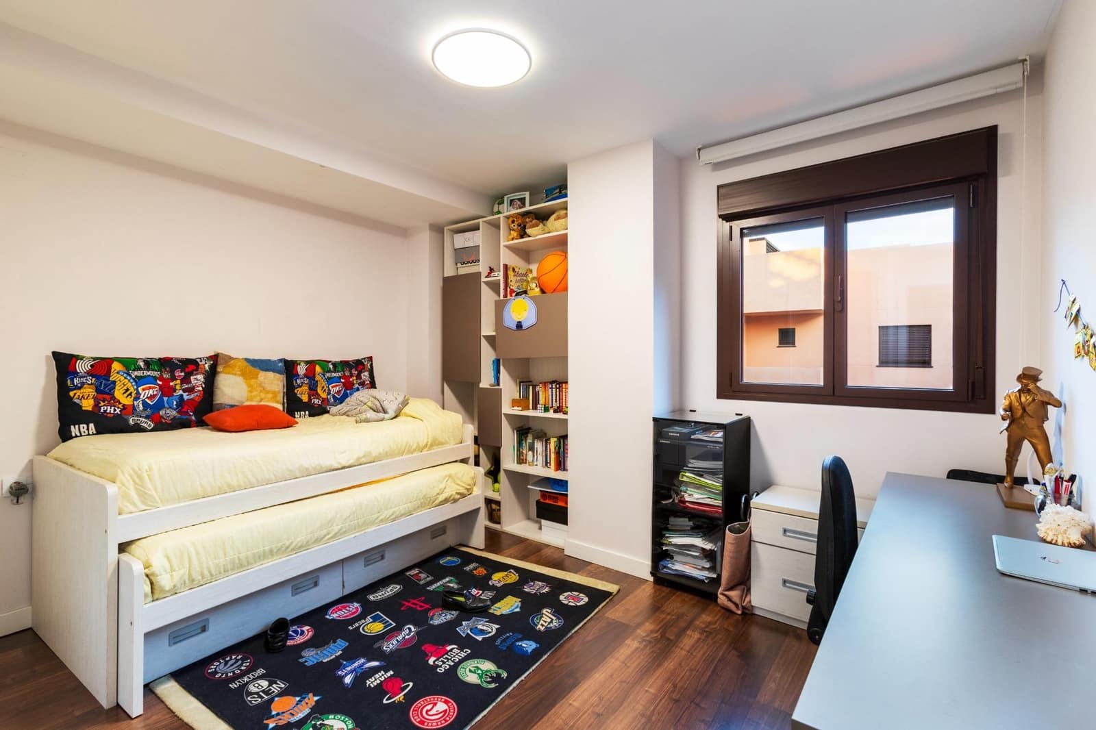 4 sypialnia Penthouse na sprzedaż w Miasto Malaga z basenem garażem - 950 000 € (Ref: 9843622)