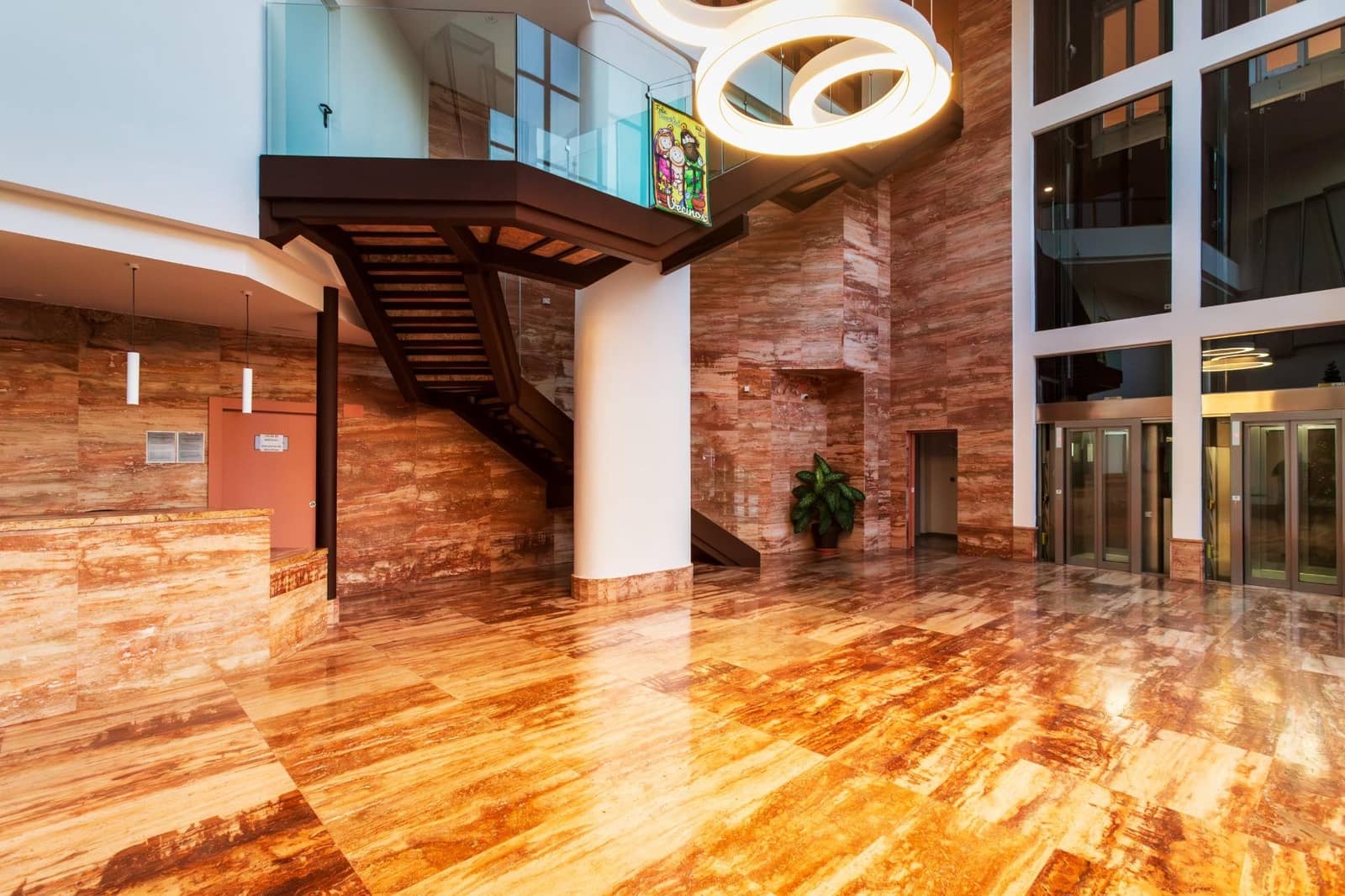 4 sypialnia Penthouse na sprzedaż w Miasto Malaga z basenem garażem - 950 000 € (Ref: 9843622)