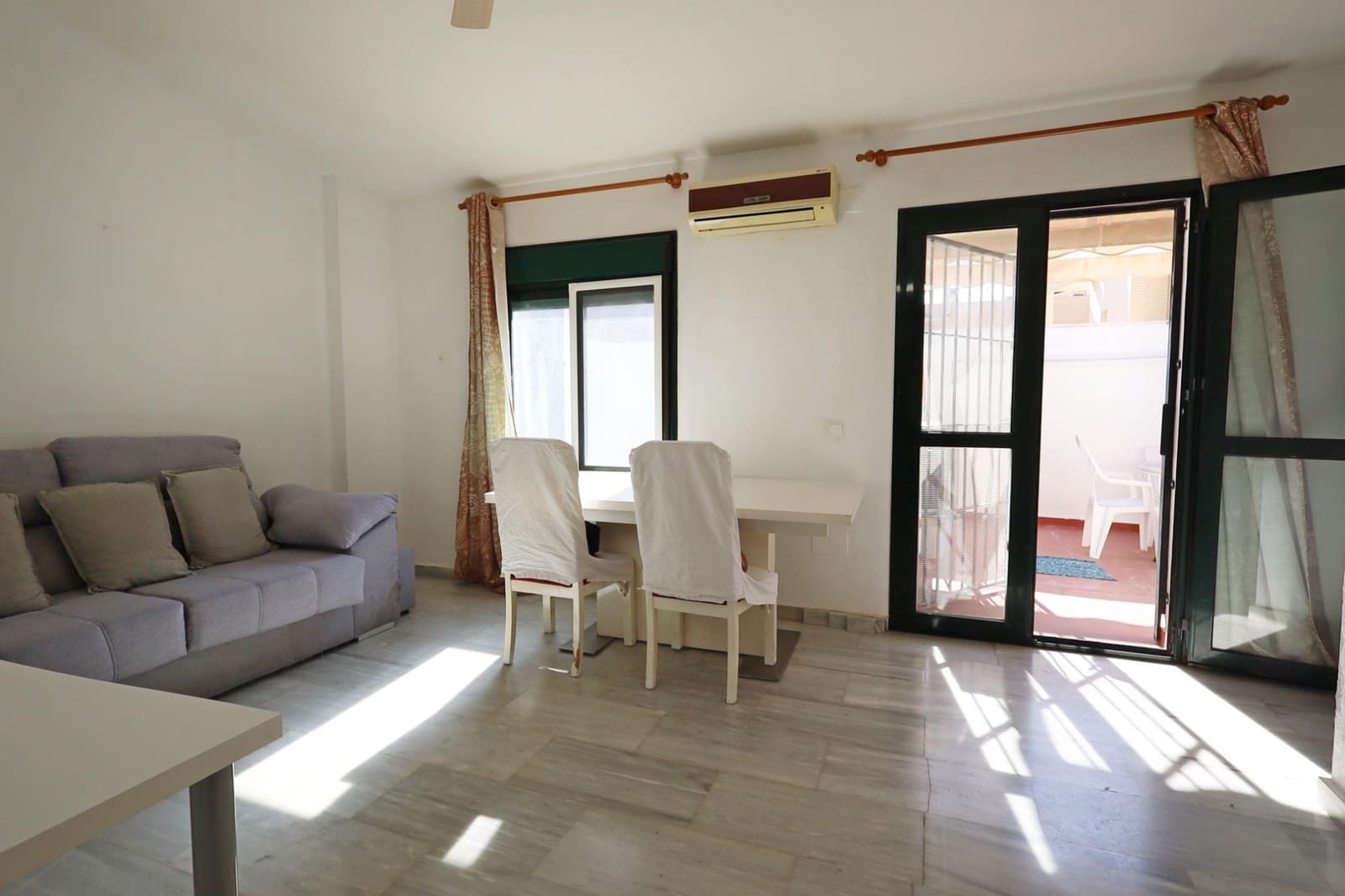 2 chambre Penthouse à vendre à Malaga ville avec garage - 410 000 € (Ref: 9878978)