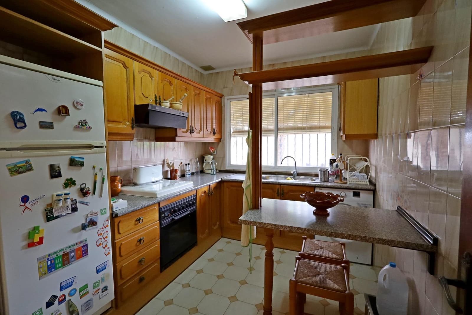 4 sypialnia Willa na sprzedaż w Torremolinos z basenem garażem - 850 000 € (Ref: 9892496)