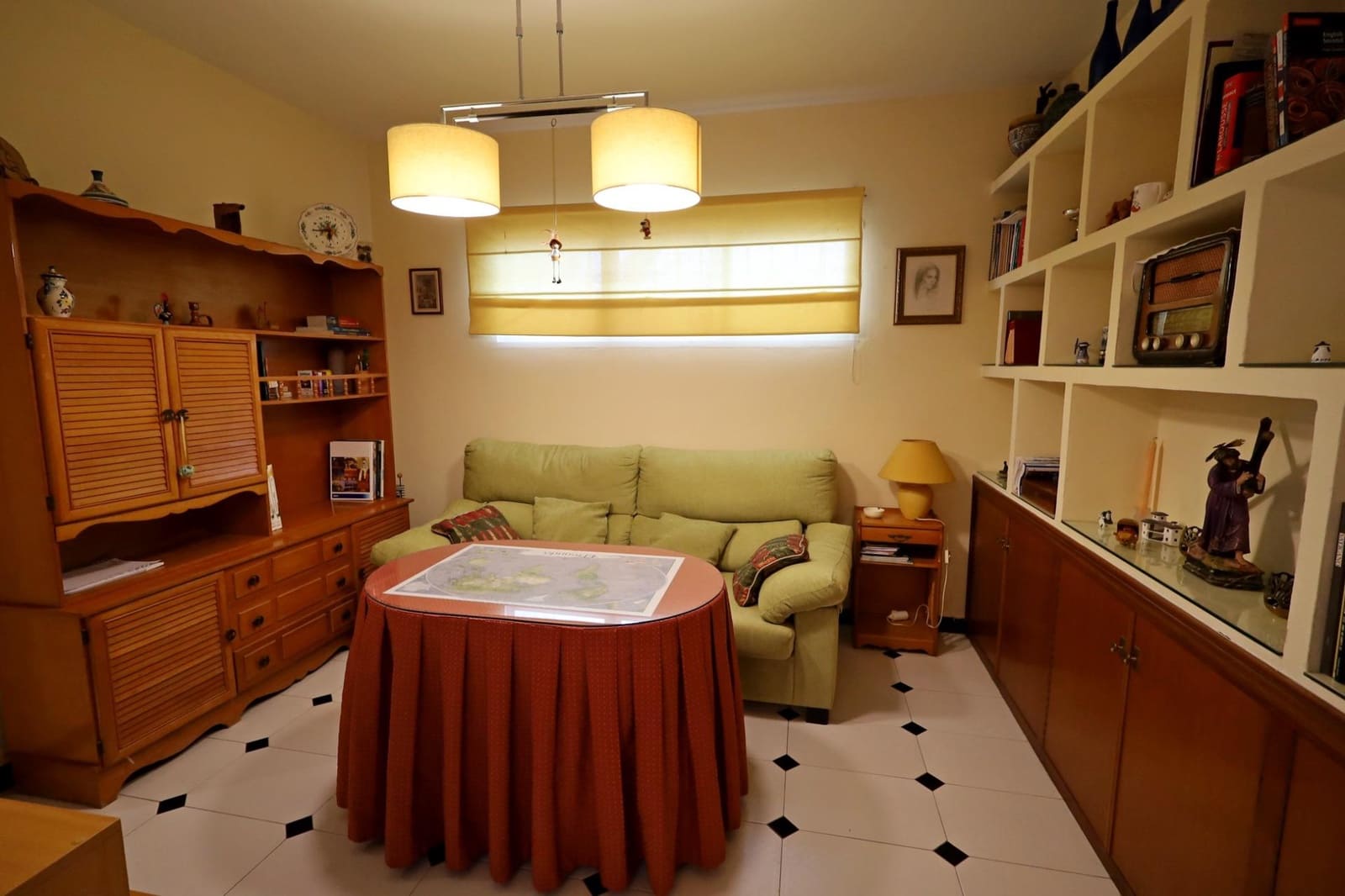 4 sypialnia Willa na sprzedaż w Torremolinos z basenem garażem - 850 000 € (Ref: 9892496)