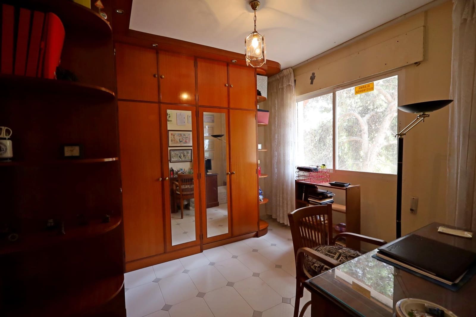 4 sypialnia Willa na sprzedaż w Torremolinos z basenem garażem - 850 000 € (Ref: 9892496)