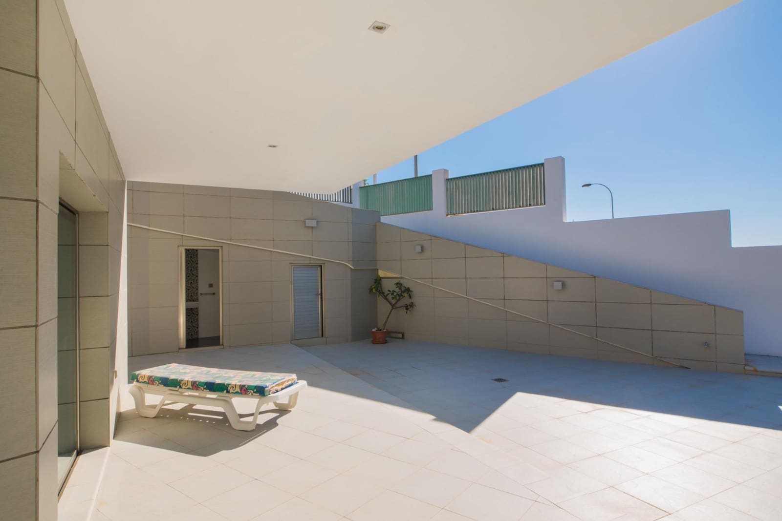 5 makuuhuone Huvila myytävänä paikassa Benalmadena mukana uima-altaan - 995 000 € (Ref: 9892497)