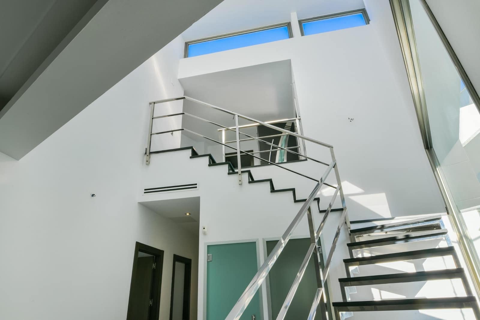 5 makuuhuone Huvila myytävänä paikassa Benalmadena mukana uima-altaan - 995 000 € (Ref: 9892497)