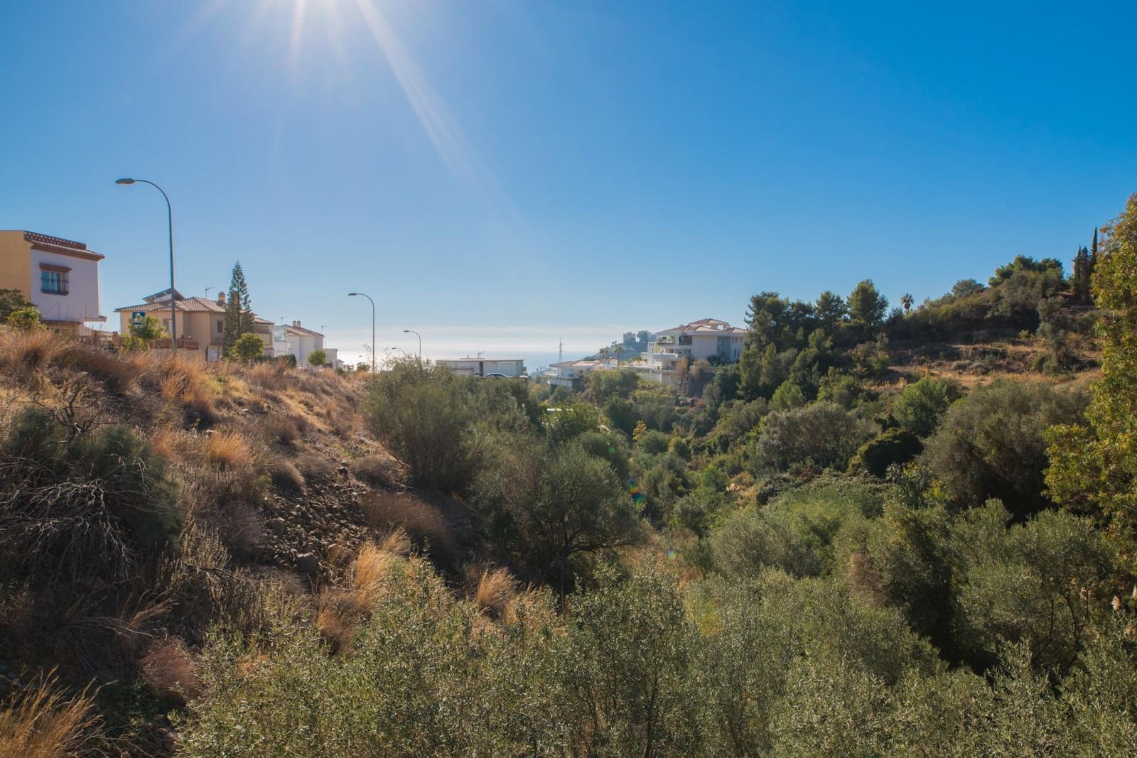 5 makuuhuone Huvila myytävänä paikassa Benalmadena mukana uima-altaan - 995 000 € (Ref: 9892497)