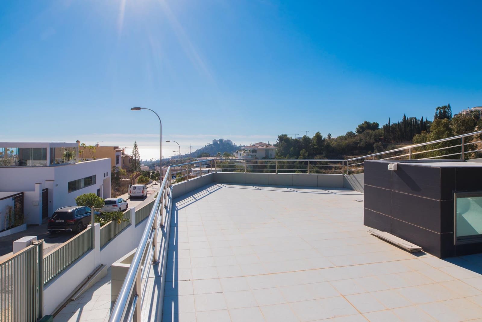 5 makuuhuone Huvila myytävänä paikassa Benalmadena mukana uima-altaan - 995 000 € (Ref: 9892497)