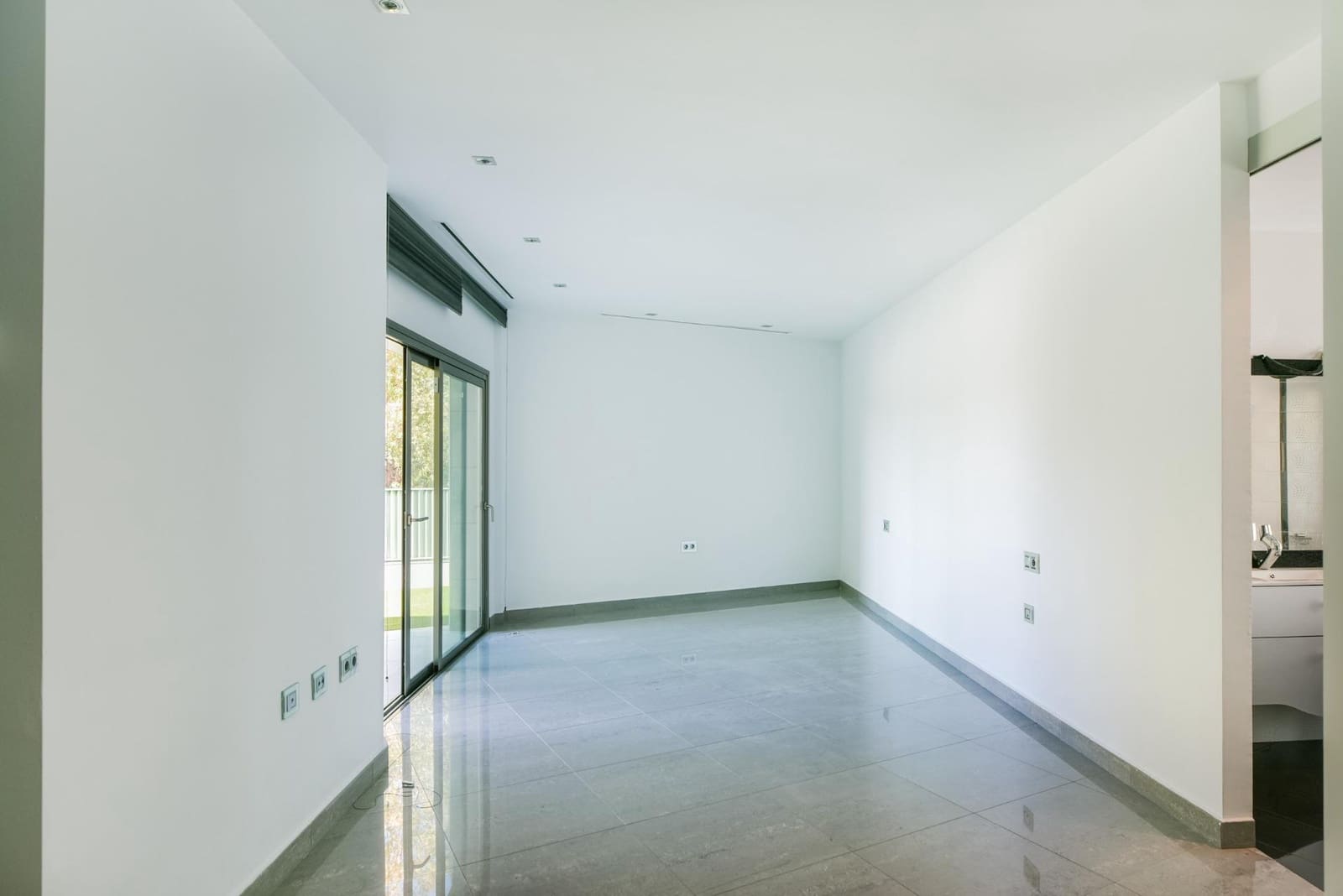 5 makuuhuone Huvila myytävänä paikassa Benalmadena mukana uima-altaan - 995 000 € (Ref: 9892497)
