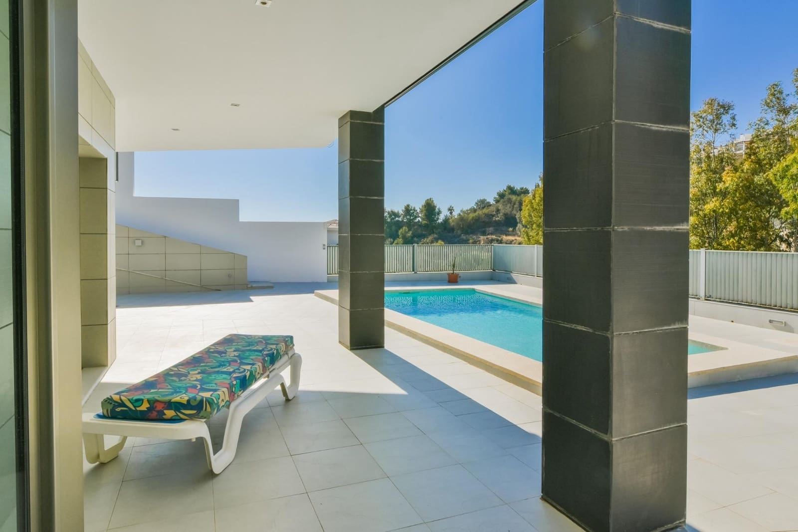 5 makuuhuone Huvila myytävänä paikassa Benalmadena mukana uima-altaan - 995 000 € (Ref: 9892497)