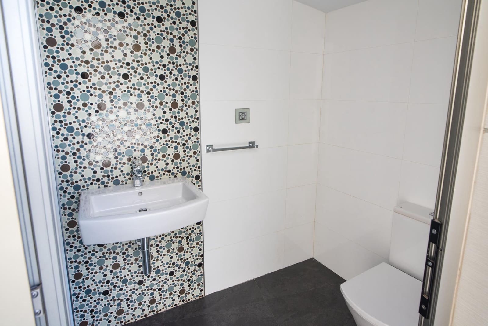 5 makuuhuone Huvila myytävänä paikassa Benalmadena mukana uima-altaan - 995 000 € (Ref: 9892497)