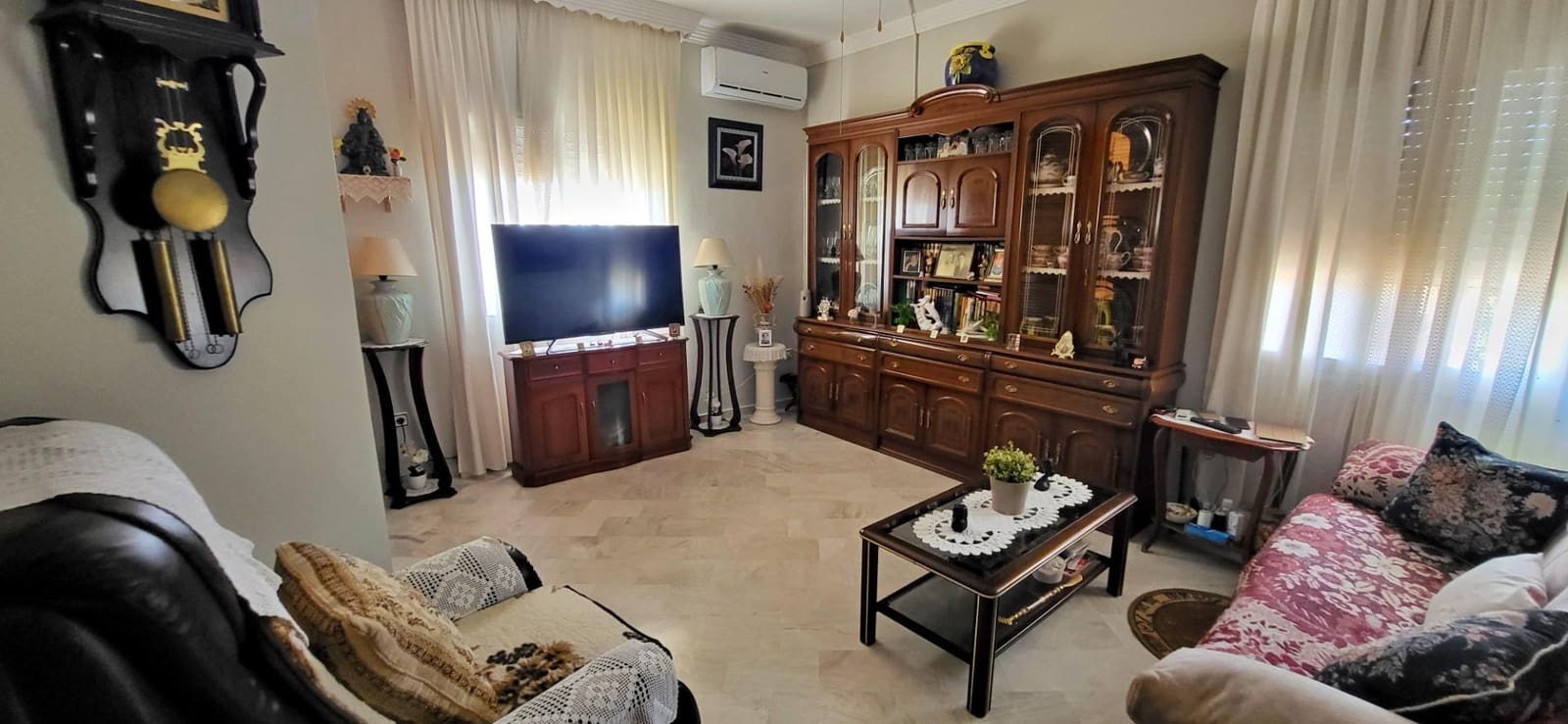 6 soveværelse Villa til salg i Rincon de la Victoria med swimmingpool - € 786.300 (Ref: 9963197)