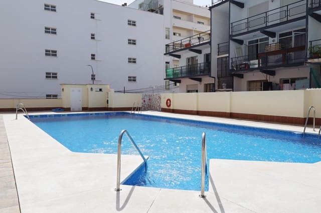 2 slaapkamer Flat te koop in Torremolinos met zwembad - € 249.500 (Ref: 9970732)