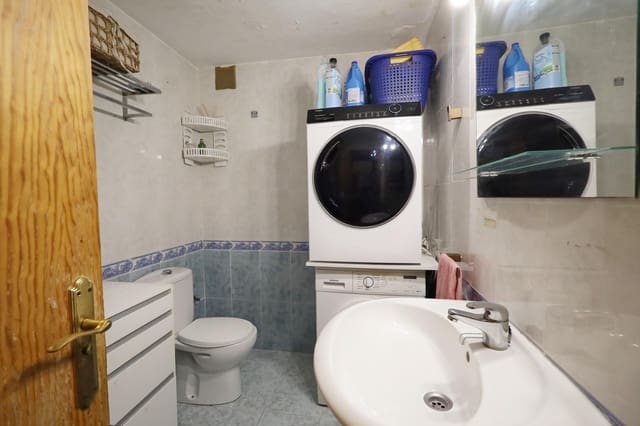 2 slaapkamer Flat te koop in Torremolinos met zwembad - € 249.500 (Ref: 9970732)