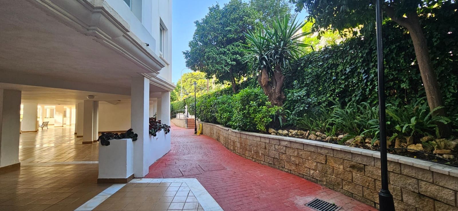 1 makuuhuone Huoneisto vuokrattavana paikassa Torremolinos mukana uima-altaan 
autotalli - 1 200 € (Ref: 9973434)