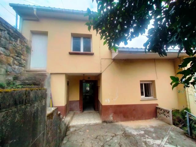 4 quarto Casa em Banda para venda em Pravia com garagem - 100 000 € (Ref: 10046832)
