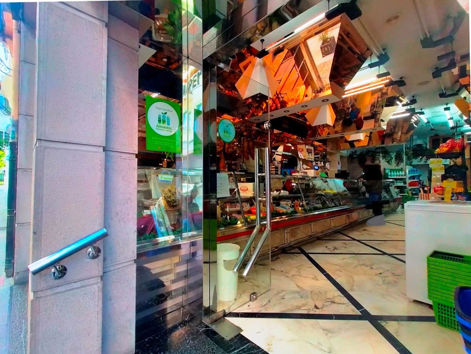 Commercial for sale in Pravia - € 350,000 (Ref: 10090111)