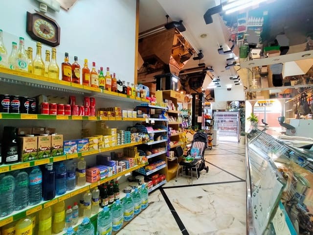 Commercieel te koop in Pravia - € 350.000 (Ref: 10090111)