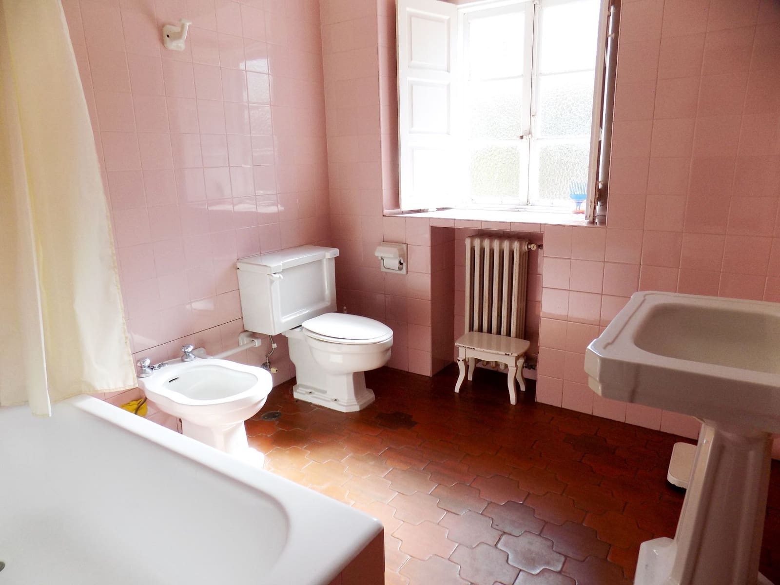 9 slaapkamer Villa te koop in Soto del Barco - € 595.000 (Ref: 4804255)