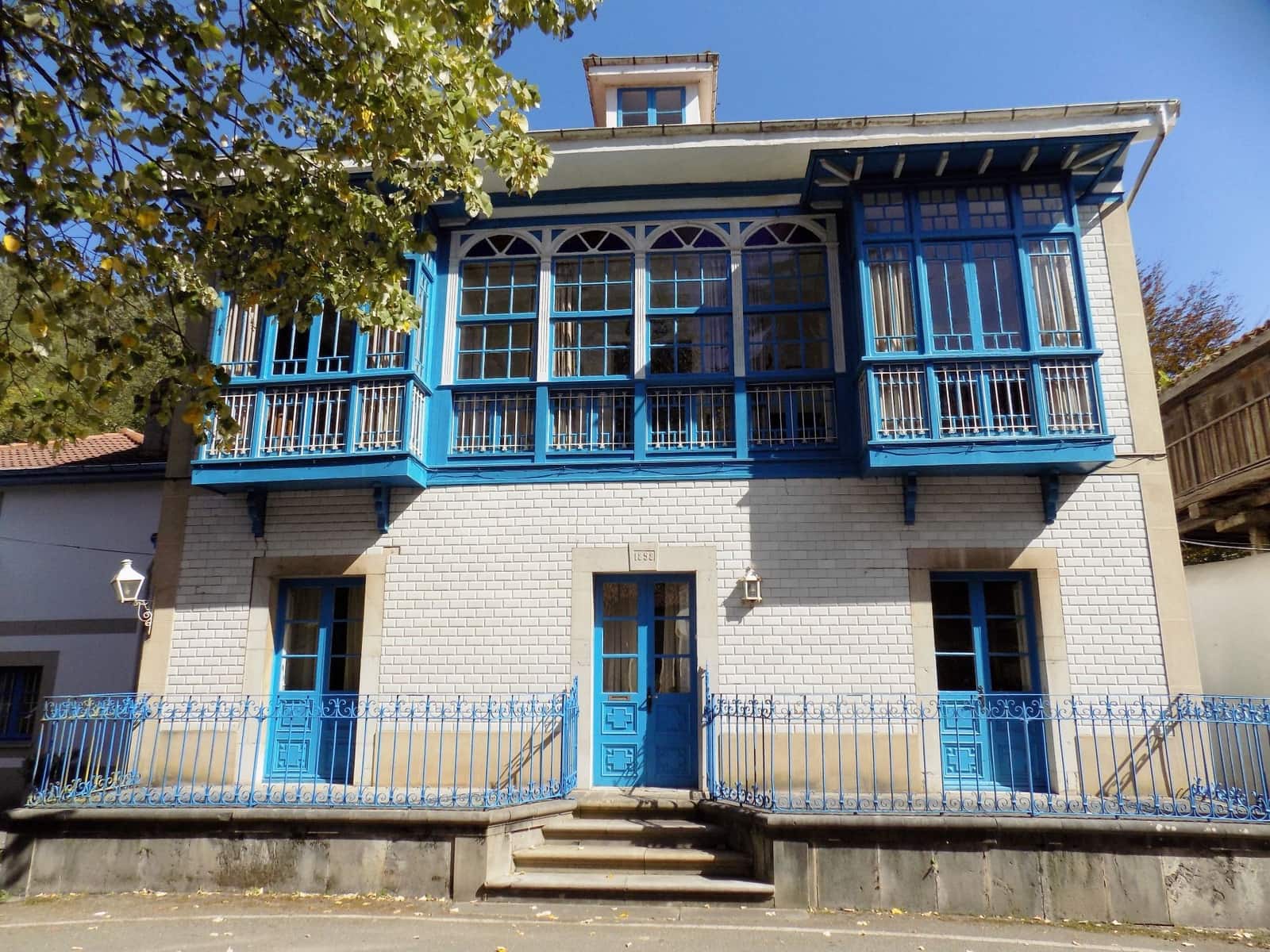 9 slaapkamer Villa te koop in Soto del Barco - € 595.000 (Ref: 4804255)