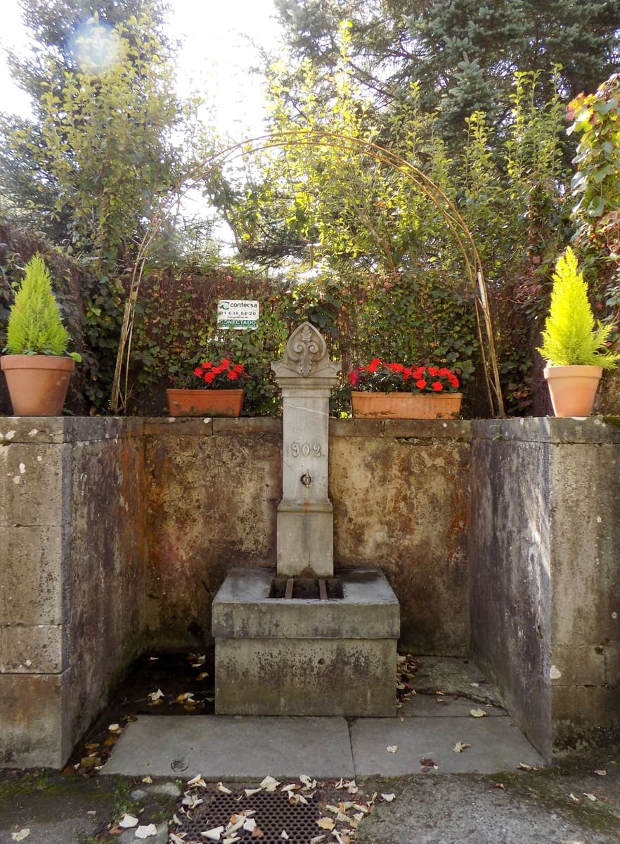 9 slaapkamer Villa te koop in Soto del Barco - € 595.000 (Ref: 4804255)