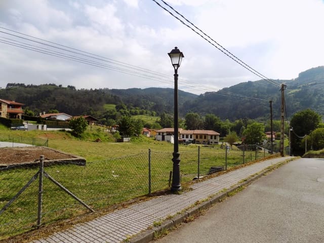 Landgrundstück zu verkaufen in Candamo - 55.000 € (Ref: 4804276)