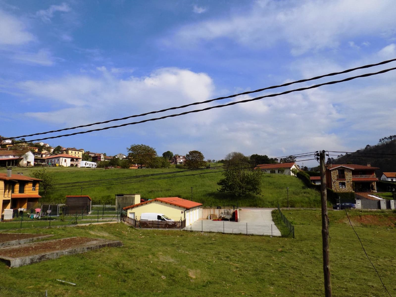 Grunde uden byggetilladelser til salg i Candamo - € 105.000 (Ref: 4804277)