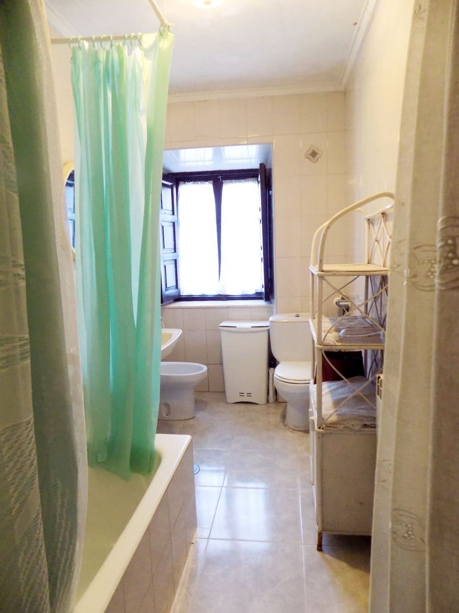 4 soveværelse Semi-Rækkehus til salg i Pravia - € 150.000 (Ref: 4805538)