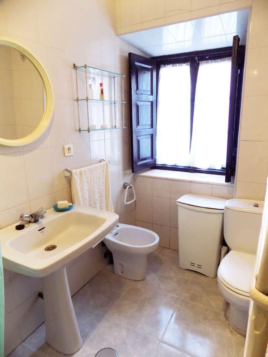 4 soveværelse Semi-Rækkehus til salg i Pravia - € 150.000 (Ref: 4805538)