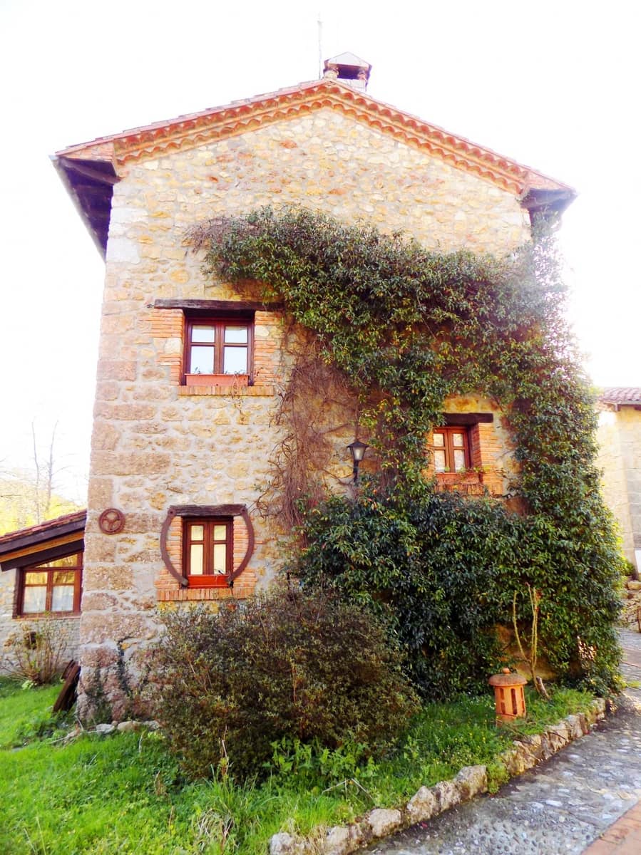 13 chambre Finca/Maison de Campagne à vendre à Llanes avec piscine - 850 000 € (Ref: 4805562)