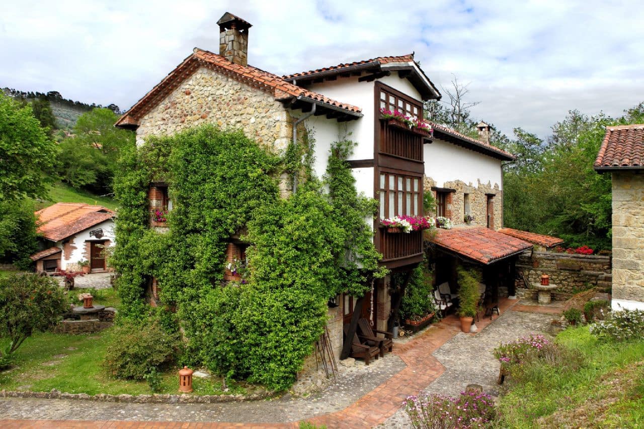13 chambre Finca/Maison de Campagne à vendre à Llanes avec piscine - 850 000 € (Ref: 4805562)