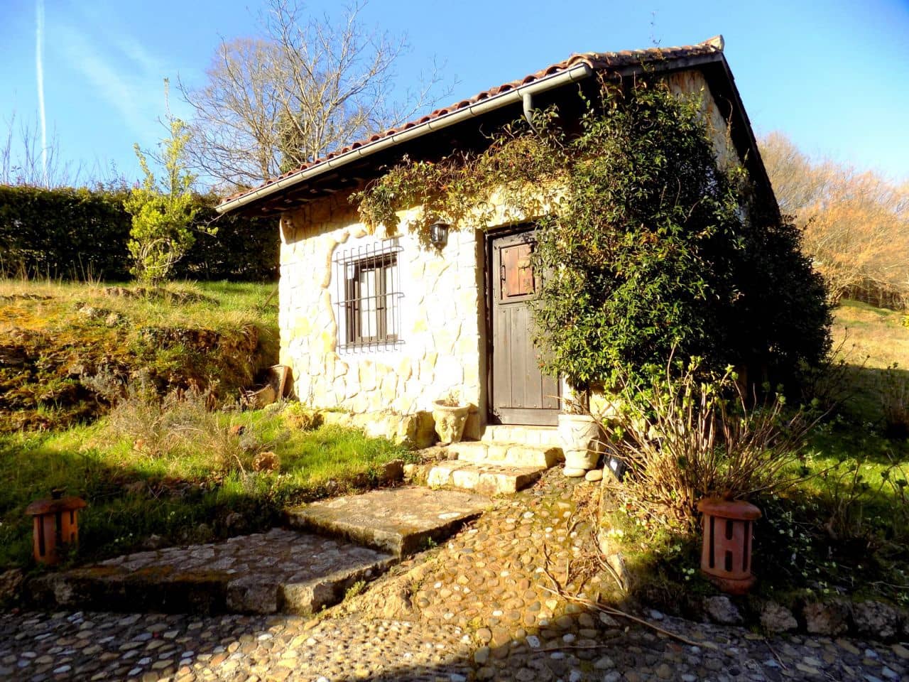 13 chambre Finca/Maison de Campagne à vendre à Llanes avec piscine - 850 000 € (Ref: 4805562)
