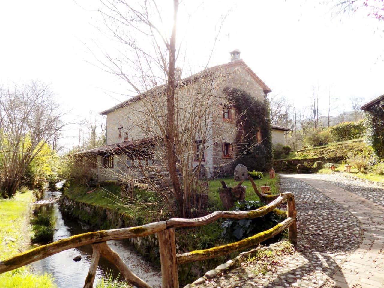 13 chambre Finca/Maison de Campagne à vendre à Llanes avec piscine - 850 000 € (Ref: 4805562)