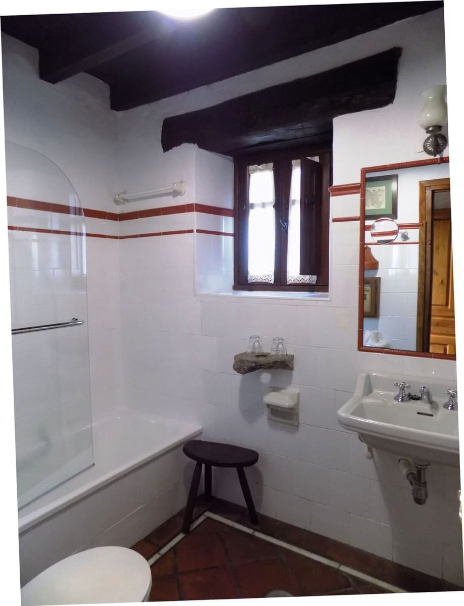 13 chambre Finca/Maison de Campagne à vendre à Llanes avec piscine - 850 000 € (Ref: 4805562)